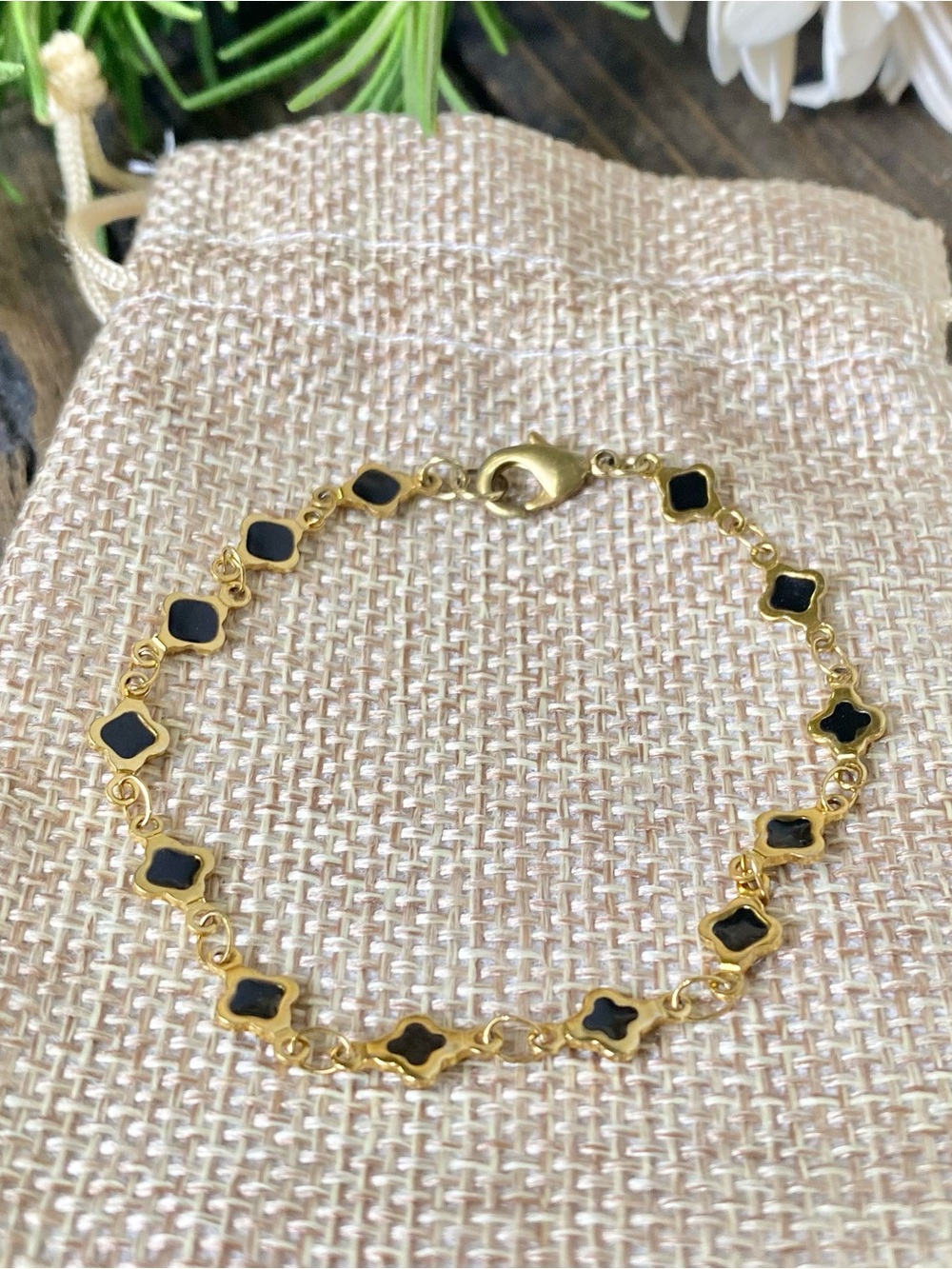 Black Lucky Quatrefoil Chain Bracelet